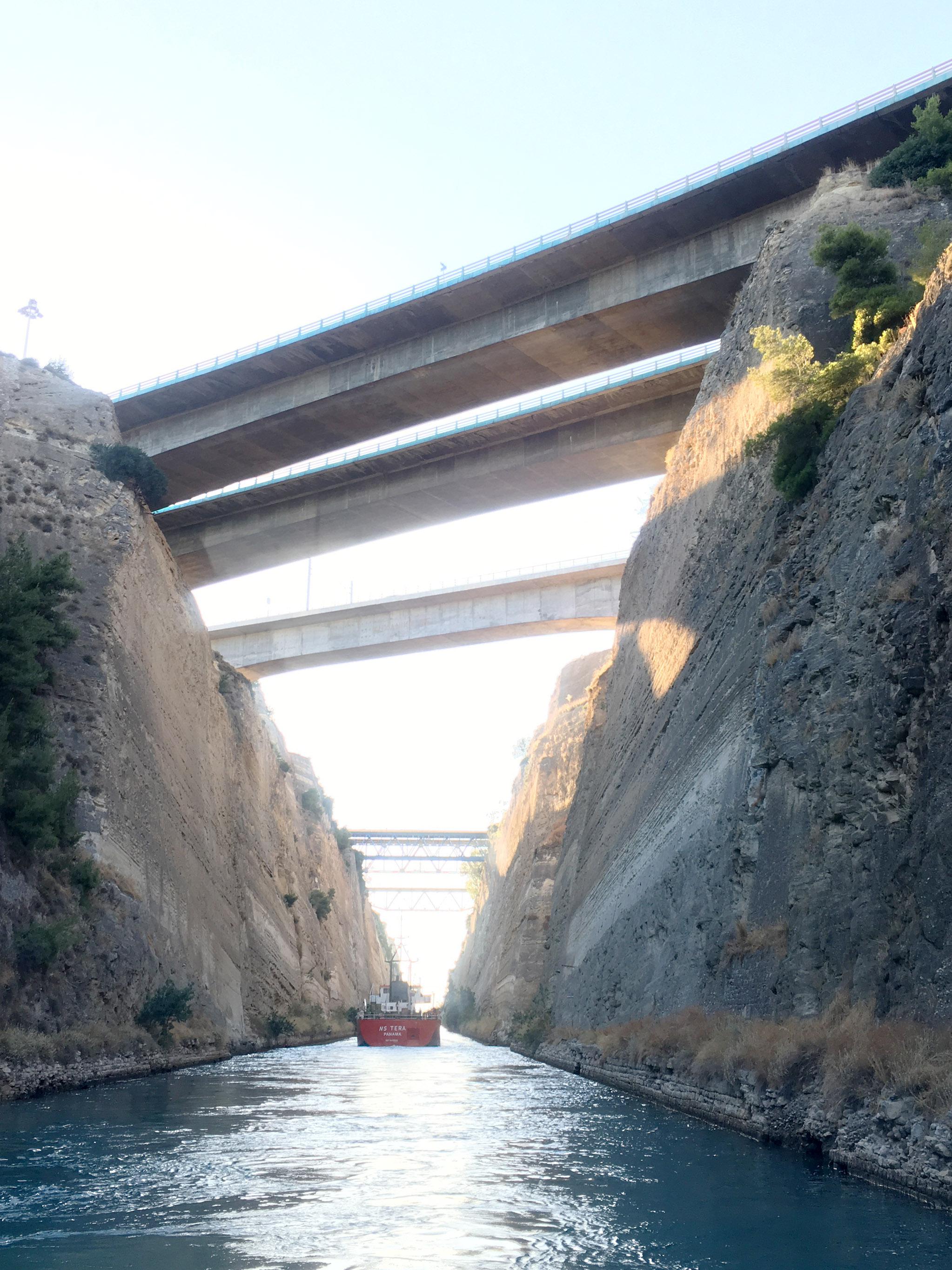 Durch den Kanal von Korinth